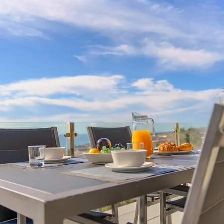 Seaview Serenity In Casa vacanze *